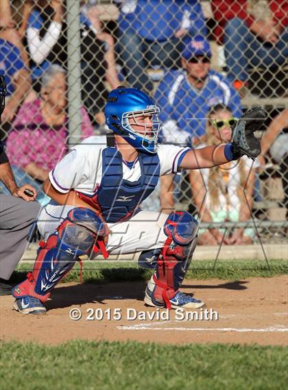 Thumbnail 2 in Lexington vs Carrollton (MSHSAA Class 3 District Playoff) photogallery.