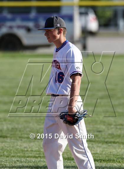 Thumbnail 3 in Lexington vs Carrollton (MSHSAA Class 3 District Playoff) photogallery.