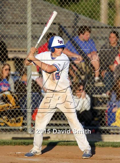 Thumbnail 2 in Lexington vs Carrollton (MSHSAA Class 3 District Playoff) photogallery.