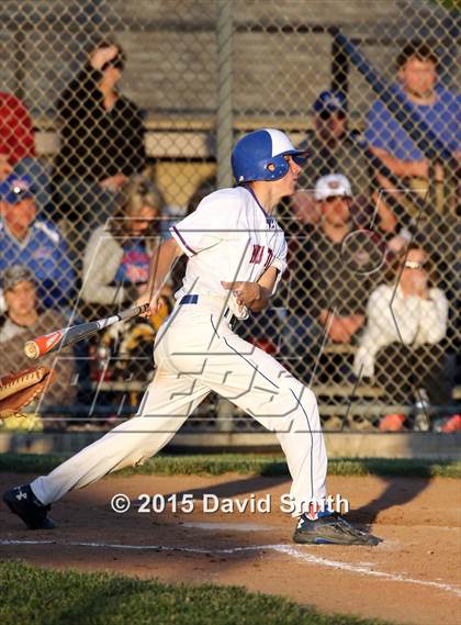 Thumbnail 3 in Lexington vs Carrollton (MSHSAA Class 3 District Playoff) photogallery.