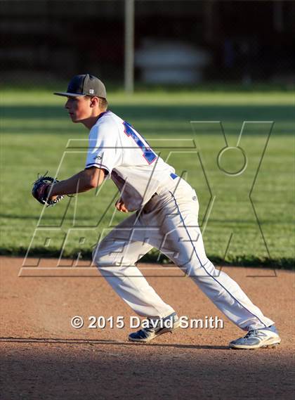 Thumbnail 2 in Lexington vs Carrollton (MSHSAA Class 3 District Playoff) photogallery.