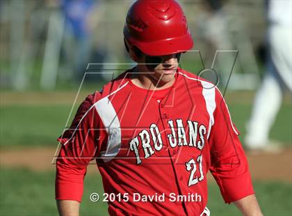 Thumbnail 1 in Lexington vs Carrollton (MSHSAA Class 3 District Playoff) photogallery.