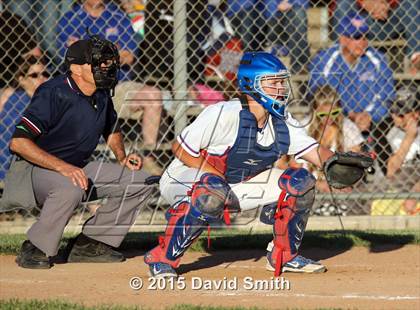 Thumbnail 1 in Lexington vs Carrollton (MSHSAA Class 3 District Playoff) photogallery.
