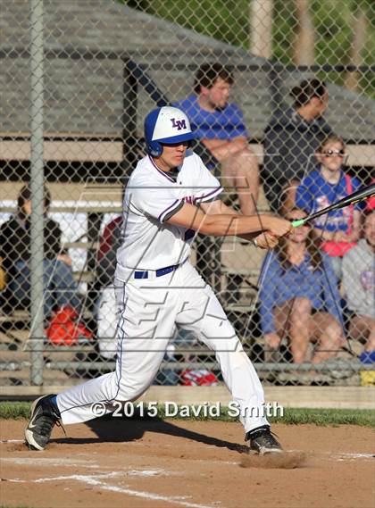 Thumbnail 1 in Lexington vs Carrollton (MSHSAA Class 3 District Playoff) photogallery.