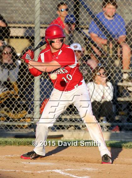 Thumbnail 1 in Lexington vs Carrollton (MSHSAA Class 3 District Playoff) photogallery.