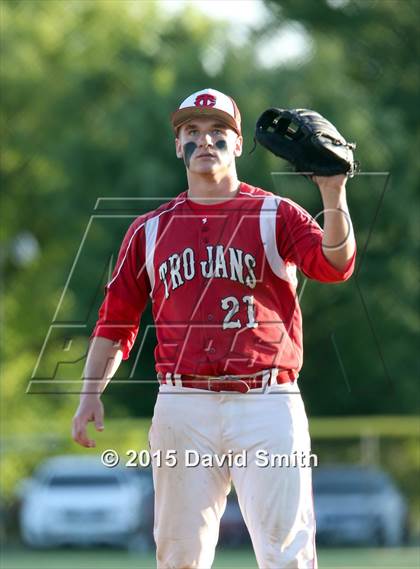 Thumbnail 1 in Lexington vs Carrollton (MSHSAA Class 3 District Playoff) photogallery.