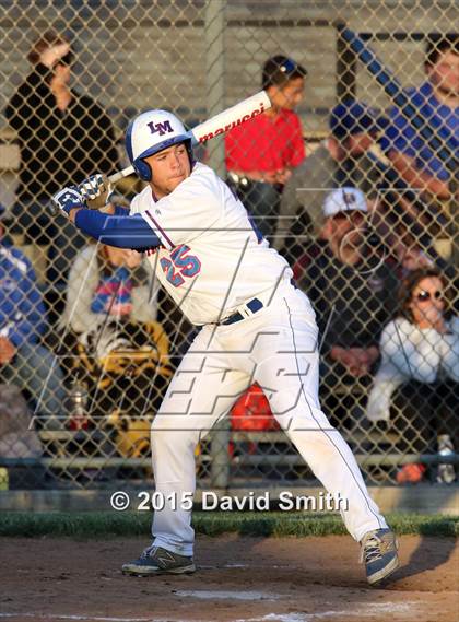 Thumbnail 2 in Lexington vs Carrollton (MSHSAA Class 3 District Playoff) photogallery.