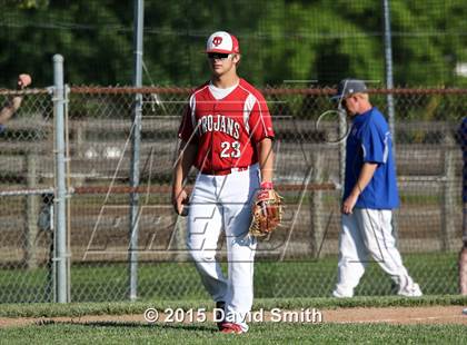 Thumbnail 3 in Lexington vs Carrollton (MSHSAA Class 3 District Playoff) photogallery.