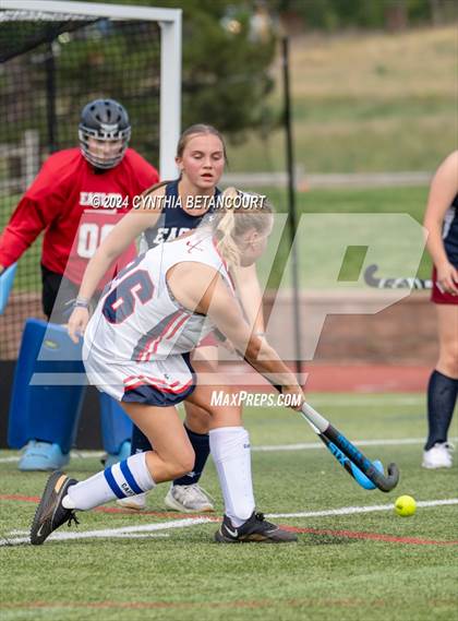 Thumbnail 3 in Kent Denver vs Dakota Ridge photogallery.