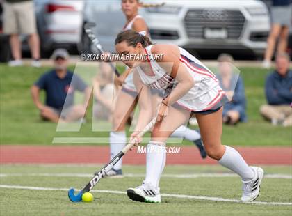 Thumbnail 3 in Kent Denver vs Dakota Ridge photogallery.