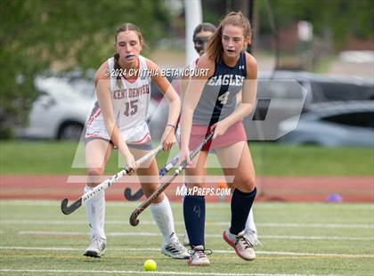 Thumbnail 2 in Kent Denver vs Dakota Ridge photogallery.