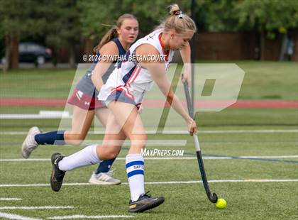 Thumbnail 2 in Kent Denver vs Dakota Ridge photogallery.