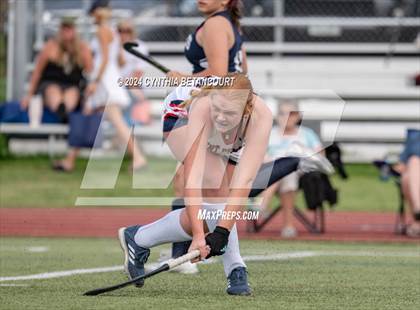 Thumbnail 2 in Kent Denver vs Dakota Ridge photogallery.