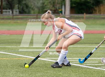 Thumbnail 2 in Kent Denver vs Dakota Ridge photogallery.