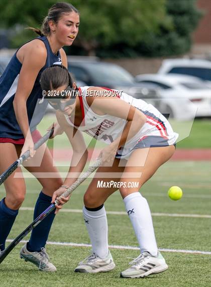 Thumbnail 3 in Kent Denver vs Dakota Ridge photogallery.