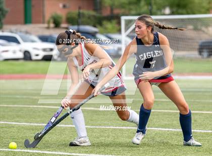 Thumbnail 2 in Kent Denver vs Dakota Ridge photogallery.