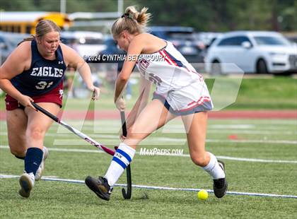 Thumbnail 3 in Kent Denver vs Dakota Ridge photogallery.