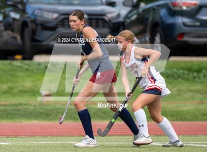 Thumbnail 2 in Kent Denver vs Dakota Ridge photogallery.