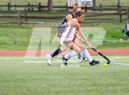 Thumbnail 3 in Kent Denver vs Dakota Ridge photogallery.