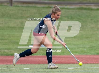 Thumbnail 2 in Kent Denver vs Dakota Ridge photogallery.