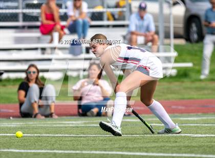 Thumbnail 2 in Kent Denver vs Dakota Ridge photogallery.