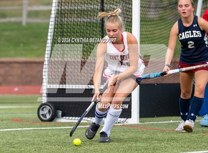 Thumbnail 3 in Kent Denver vs Dakota Ridge photogallery.