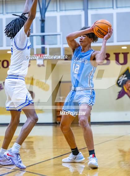 Thumbnail 2 in Hoggard vs Westover (Cumberland County Holiday Classic) photogallery.