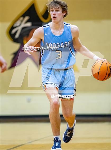 Thumbnail 2 in Hoggard vs Westover (Cumberland County Holiday Classic) photogallery.