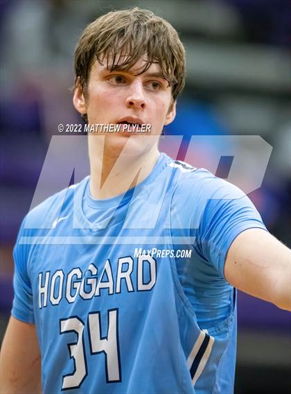 Thumbnail 2 in Hoggard vs Westover (Cumberland County Holiday Classic) photogallery.