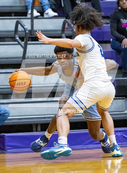 Thumbnail 3 in Hoggard vs Westover (Cumberland County Holiday Classic) photogallery.