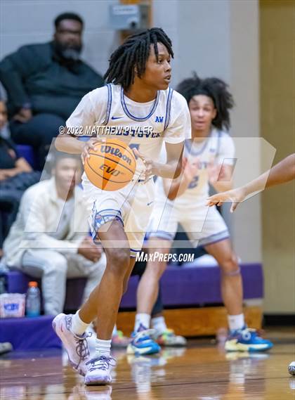 Thumbnail 1 in Hoggard vs Westover (Cumberland County Holiday Classic) photogallery.