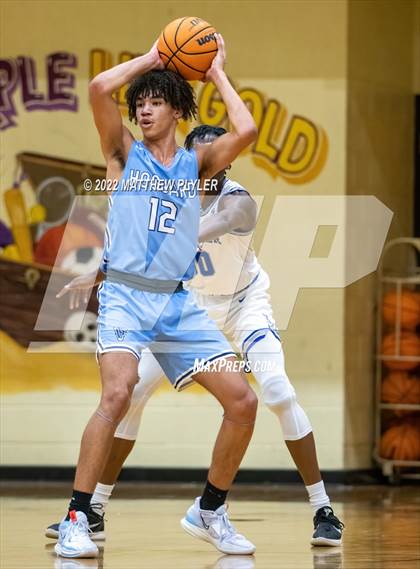 Thumbnail 1 in Hoggard vs Westover (Cumberland County Holiday Classic) photogallery.