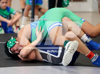Thumbnail 1 in CIF-CS D4 Section Quarterfinals photogallery.