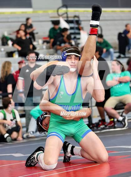Thumbnail 3 in CIF-CS D4 Section Quarterfinals photogallery.