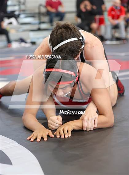 Thumbnail 2 in CIF-CS D4 Section Quarterfinals photogallery.