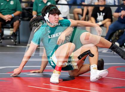 Thumbnail 2 in CIF-CS D4 Section Quarterfinals photogallery.