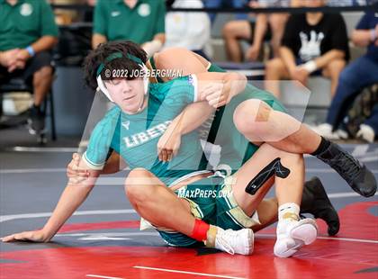 Thumbnail 1 in CIF-CS D4 Section Quarterfinals photogallery.