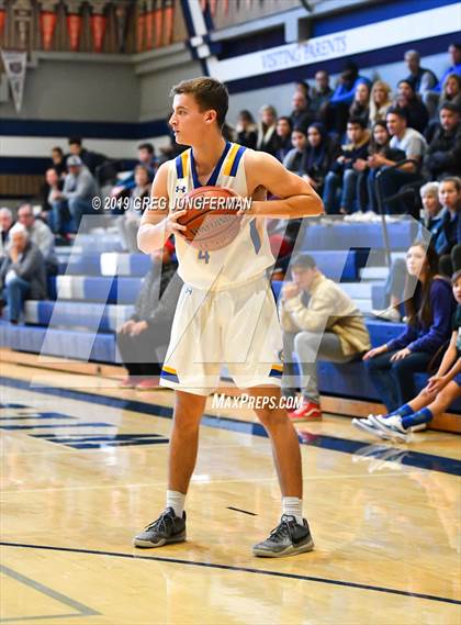 Thumbnail 1 in Urban vs. Serra (Bambauer Memorial Holiday Classic) photogallery.