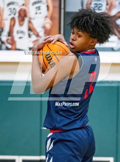 Thumbnail 2 in Richmond Christian vs. Raleigh Christian Academy (Greenfield Christmas Tournament) photogallery.