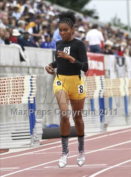 Thumbnail 2 in CIF State Track & Field Championships (400m)  photogallery.