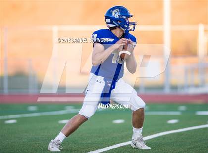 Thumbnail 3 in Analy vs. Terra Linda photogallery.