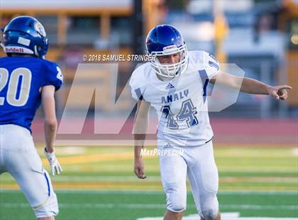 Thumbnail 3 in Analy vs. Terra Linda photogallery.