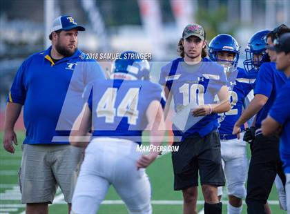 Thumbnail 3 in Analy vs. Terra Linda photogallery.