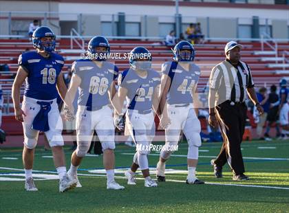 Thumbnail 3 in Analy vs. Terra Linda photogallery.