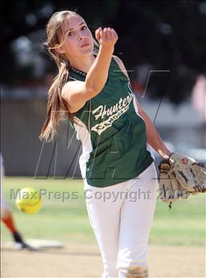 Thumbnail 1 in Grant @ Canoga Park photogallery.