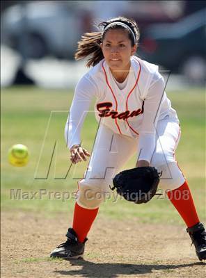 Thumbnail 2 in Grant @ Canoga Park photogallery.