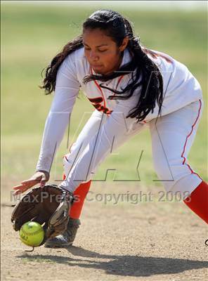 Thumbnail 3 in Grant @ Canoga Park photogallery.