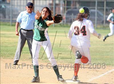 Thumbnail 3 in Grant @ Canoga Park photogallery.