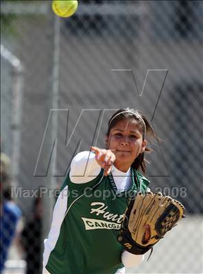 Thumbnail 1 in Grant @ Canoga Park photogallery.