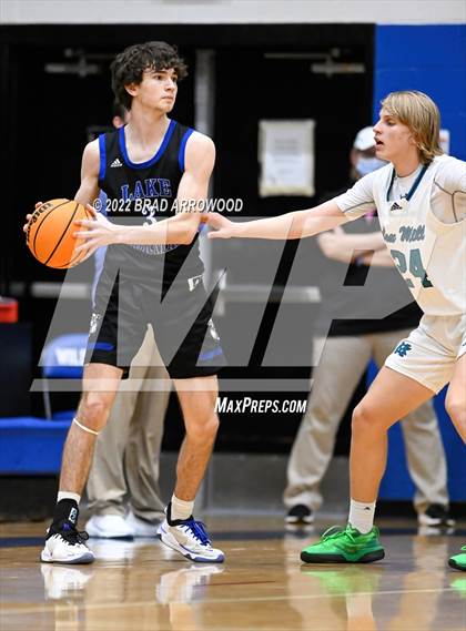Thumbnail 3 in Cox Mill @ Lake Norman photogallery.